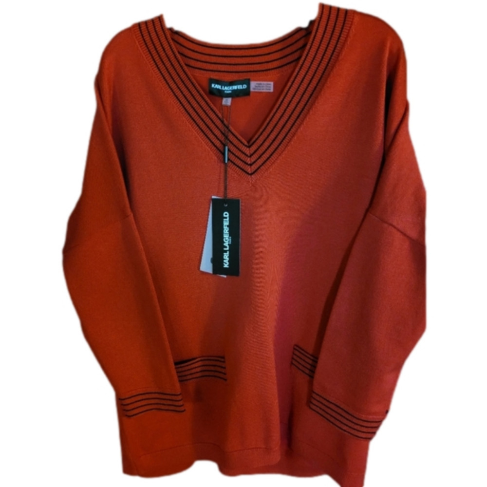 KARL lagerfeld Paris,  extra small beautiful red sweater.NWOT